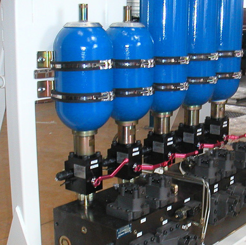 Accumulateurs hydrauliques par Hydrotec